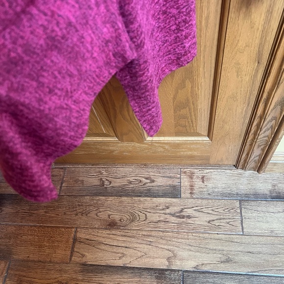 Super light sweater- easy to wear - Picture 8 of 8